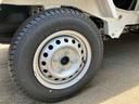スタンダード　４ＷＤ　届出済未使用車　軽トラック　ＣＶＴ　衝突被害軽減システム　クリアランスソナー　アイドリングストップ　オートライト　ＥＳＣ　エアコン　パワーステアリング　運転席エアバッグ　助手席エアバッグ（21枚目）