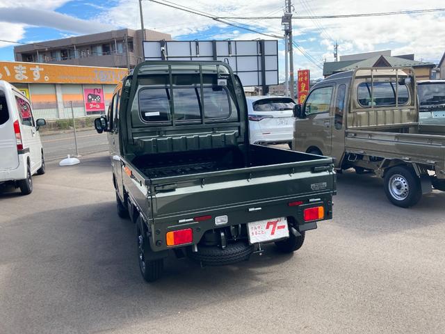 スーパーキャリイ Ｘリミテッド　パートタイム４ＷＤ　ＡＴ　スズキセーフティサポート　クリアランスソナー　レーンアシスト　アイドリングストップ　電動格納ミラー　オートライト　ＥＳＣ　エアコン　パワーステアリング　パワーウィンドウ（14枚目）