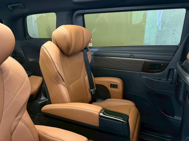 ヴェルファイア Ｚ　プレミア　ディスプレイオーディオＰＬＵＳ１４インチＨＤディスプレイ１５スピーカー　モデリスタエアロ　クルーズコントロール　プレミアムナッパ本革　ユニバーサルステップ　寒冷地仕様　ＴＳＳ（33枚目）