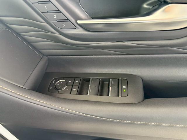 アルファード Ｚ　トヨタチームメイトアドバンストパーク＋ＰＫＳＢ＋アドバンストドライブ　ユニバーサルステップ　カラーヘッドアップディスプレイ　ディスプレイオーディオＰＬＵＳ　１４型ＨＤディスプレイ　左右独立ムーンルーフ（9枚目）