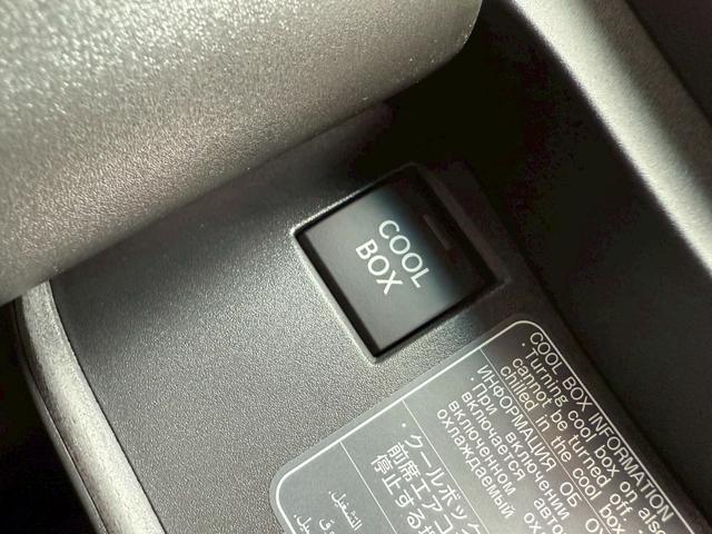 ＬＸ ＬＸ６００　クールボックス　ムーンルーフ　マークレビンソンリファレンス３Ｄサラウンドサウンドシステム　２２インチ鍛造アルミ　リヤシートエンターテイメントシステム（50枚目）