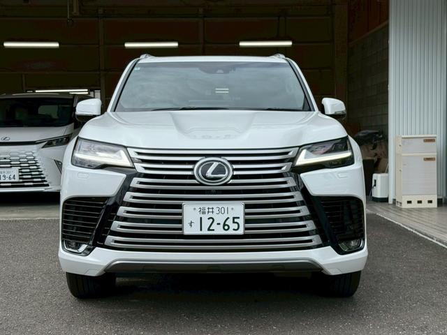 ＬＸ ＬＸ６００　クールボックス　ムーンルーフ　マークレビンソンリファレンス３Ｄサラウンドサウンドシステム　２２インチ鍛造アルミ　リヤシートエンターテイメントシステム（53枚目）