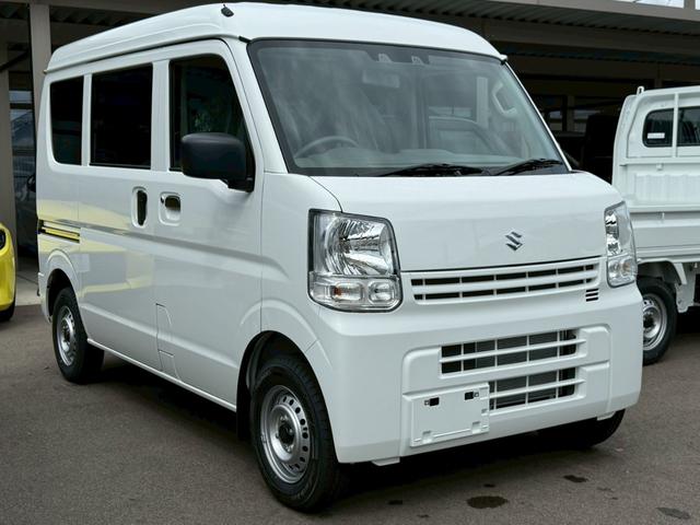 エブリイ ＰＡリミテッド　パートタイム４ＷＤ　スズキセーフティサポート　両側スライドドア　クリアランスソナー　レーンアシスト　衝突被害軽減システム　キーレスエントリー　アイドリングストップ　ＣＶＴ　盗難防止システム　ＡＢＳ（12枚目）