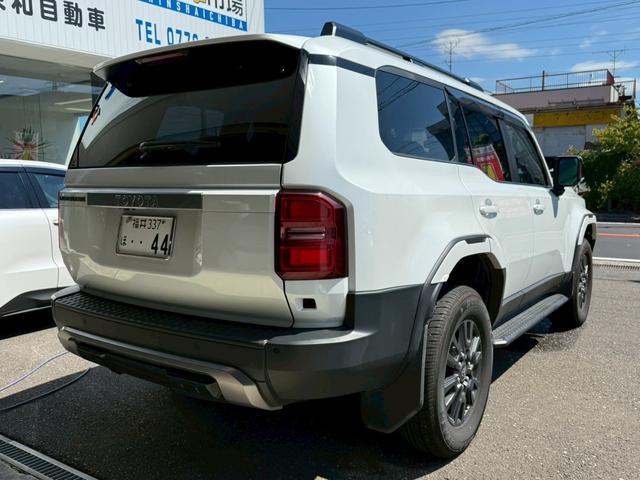ランドクルーザー２５０ ＶＸ　モデリスタパッケージ　トヨタチームメイト　ドライバーモニターカメラ　レーンチェンジアシスト　４ＷＤ　全周囲カメラ　クリアランスソナー　オートクルーズコントロール　サンルーフ　ナビ　ＴＶ（18枚目）