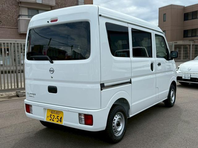 クリッパーバン ＤＸ　４ＷＤ　ＣＶＴ　衝突被害軽減システム　クリアランスソナー　レーンアシスト　両側スライドドア　アイドリングストップ　ＥＳＣ　エアコン　パワーステアリング　パワーウィンドウ（15枚目）
