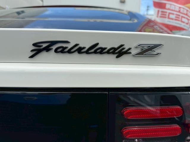 フェアレディＺ バージョンＳＴ　内装ブルー　バックカメラ　ナビ　ＴＶ　クリアランスソナー　オートクルーズコントロール　衝突被害軽減システム　ＭＴ　オートライト　ＬＥＤヘッドランプ　スマートキー　電動格納ミラー　シートヒーター（17枚目）