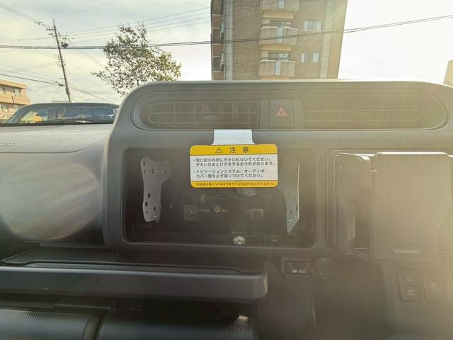 プロボックス ハイブリッドＤＸ　コンフォート　登録済未使用車　バックカメラ　レーンアシスト　衝突被害軽減システム　オートマチックハイビーム　キーレスエントリー　電動格納ミラー　１００Ｖ電源　ＣＶＴ　ＥＳＣ（4枚目）