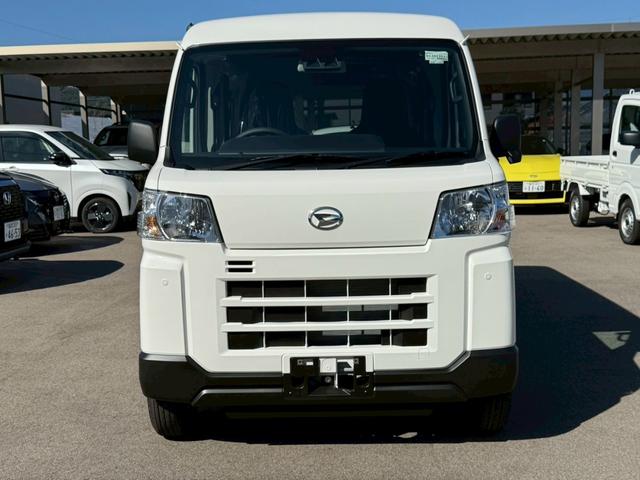 ハイゼットカーゴ ＤＸ　ＳＡＩＩＩ　４ＷＤ　届出済未使用車　衝突被害軽減システム　クリアランスソナー　両側スライドドア　アイドリングストップ　ＥＳＣ　エアコン　パワーステアリング　運転席エアバッグ　助手席エアバッグ（10枚目）