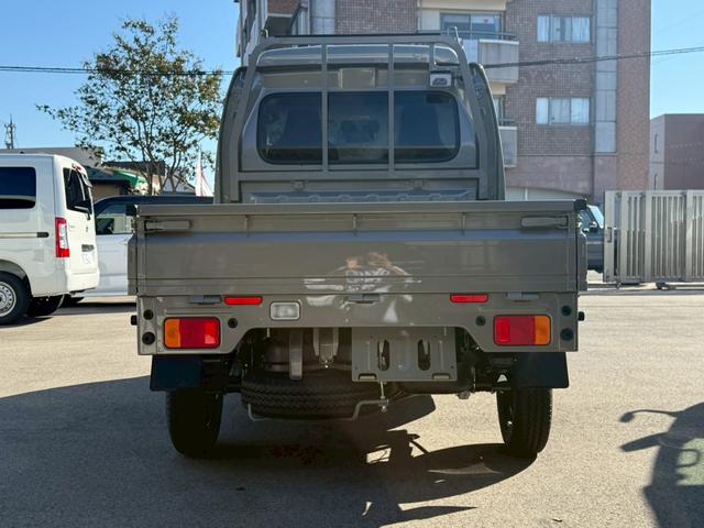 スーパーキャリイ X 4WD 届出済未使用車 AT 衝突被害軽減システム クリアランスソナー レーンアシスト アイドリングストップ 電動格納ミラー オートライト ESC(17枚目)