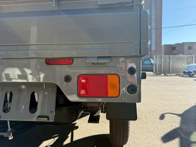 スーパーキャリイ X 4WD 届出済未使用車 AT 衝突被害軽減システム クリアランスソナー レーンアシスト アイドリングストップ 電動格納ミラー オートライト ESC(19枚目)