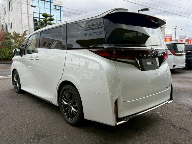 ヴェルファイア Z プレミア 13.2インチディスプレイオーディオ 全周囲カメラ ユニバーサルステップ フロアマット クリアランスソナー オートクルーズ 衝突被害軽減システム LEDヘッドランプ サンルーフ 電動リアゲート(17枚目)