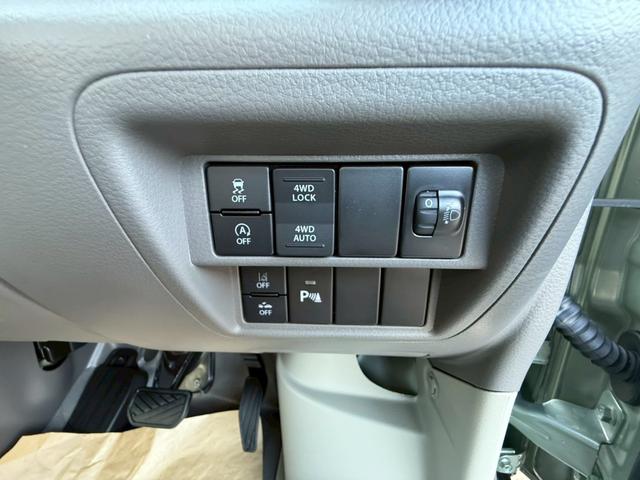 エブリイ ジョイン　４ＷＤ　ＣＶＴ　衝突被害軽減システム　クリアランスソナー　レーンアシスト　両側スライドドア　キーレスエントリー　アイドリングストップ　ＬＥＤヘッドランプ　盗難防止システム　ＡＢＳ　ＥＳＣ（7枚目）