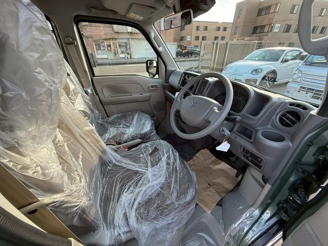 エブリイ ジョイン　４ＷＤ　ＣＶＴ　衝突被害軽減システム　クリアランスソナー　レーンアシスト　両側スライドドア　キーレスエントリー　アイドリングストップ　ＬＥＤヘッドランプ　盗難防止システム　ＡＢＳ　ＥＳＣ（10枚目）