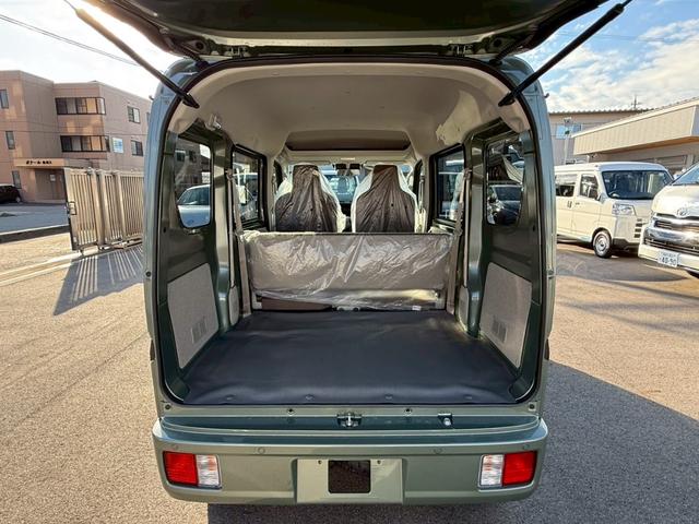 エブリイ ジョイン　４ＷＤ　ＣＶＴ　衝突被害軽減システム　クリアランスソナー　レーンアシスト　両側スライドドア　キーレスエントリー　アイドリングストップ　ＬＥＤヘッドランプ　盗難防止システム　ＡＢＳ　ＥＳＣ（19枚目）