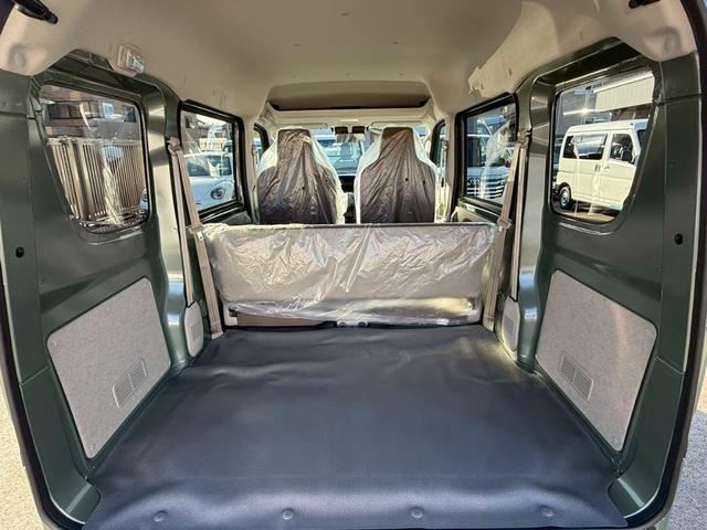 エブリイ ジョイン　４ＷＤ　ＣＶＴ　衝突被害軽減システム　クリアランスソナー　レーンアシスト　両側スライドドア　キーレスエントリー　アイドリングストップ　ＬＥＤヘッドランプ　盗難防止システム　ＡＢＳ　ＥＳＣ（20枚目）