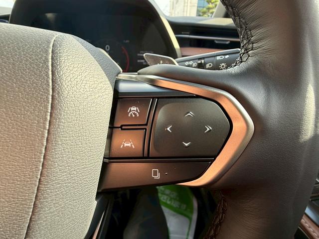 ＬＢＸ リラックス　純正ディスプレイオーディオ　全周囲カメラ　フルセグＴＶ　クリアランスソナー　オートクルーズ　レーンアシスト　パワーシート　パークアシスト　衝突被害軽減システム　オートライト　ＬＥＤヘッドランプ（9枚目）