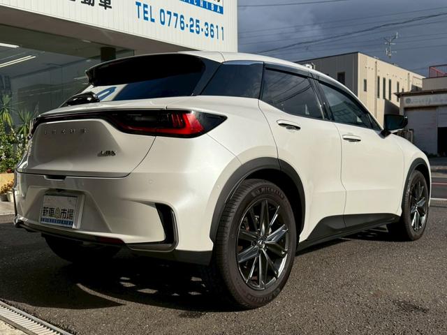 ＬＢＸ リラックス　純正ディスプレイオーディオ　全周囲カメラ　フルセグＴＶ　クリアランスソナー　オートクルーズ　レーンアシスト　パワーシート　パークアシスト　衝突被害軽減システム　オートライト　ＬＥＤヘッドランプ（15枚目）