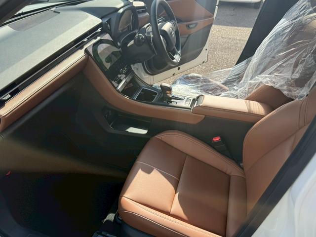 ＬＢＸ リラックス　純正ディスプレイオーディオ　全周囲カメラ　フルセグＴＶ　クリアランスソナー　オートクルーズ　レーンアシスト　パワーシート　パークアシスト　衝突被害軽減システム　オートライト　ＬＥＤヘッドランプ（28枚目）