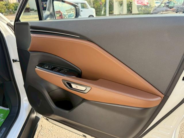 ＬＢＸ リラックス　純正ディスプレイオーディオ　全周囲カメラ　フルセグＴＶ　クリアランスソナー　オートクルーズ　レーンアシスト　パワーシート　パークアシスト　衝突被害軽減システム　オートライト　ＬＥＤヘッドランプ（34枚目）