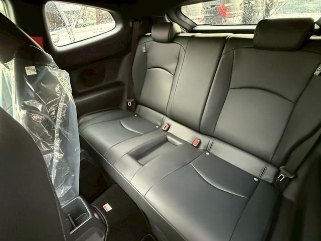 GRヤリス RZ ハイパフォーマンス 4WD GR-DAT サブラジエーター コールドワインテークダクト付 ブレーキダクト ナビパッケージ シートヒーター ステアリングヒーター コンフォートパッケージ 寒冷地仕様 カーボンルーフ(23枚目)