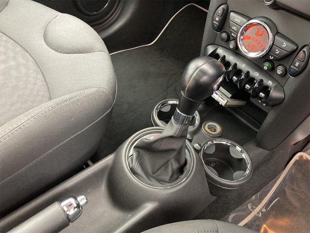 クーパーS ETC アルミホイール HID ミュージックプレイヤー接続可 CD サンルーフ ターボ スマートキー 電動格納ミラー AT 記録簿 エアコン パワーステアリング(3枚目)
