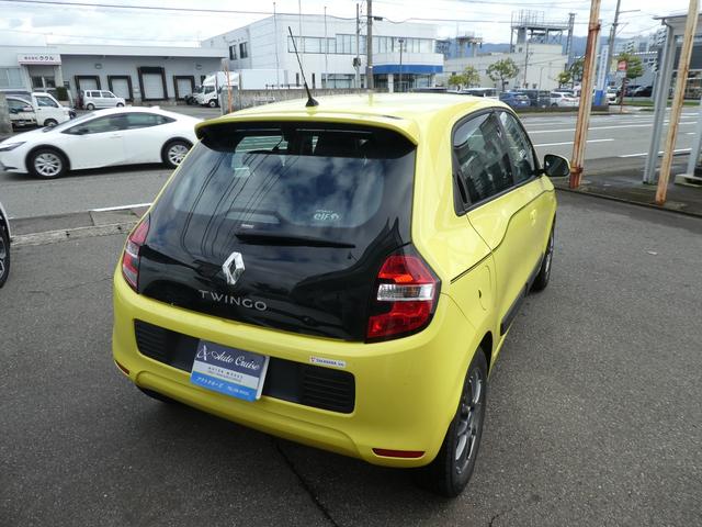 トゥインゴ ゼン 5M/T 禁煙車 ドライブレコーダー前後カメラ ETC 15インチアルミホイール タイヤ新品交換 スノータイヤセット有り(5枚目)