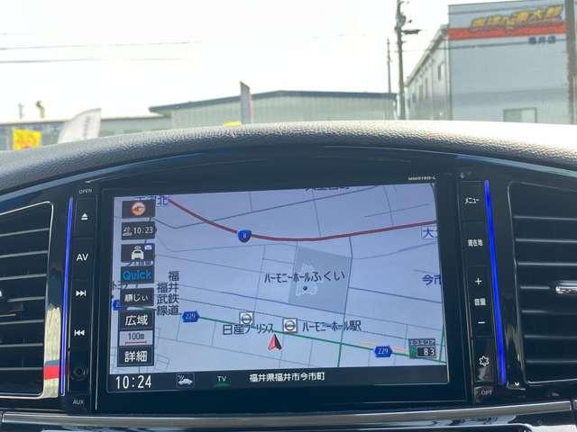 エルグランド ２．５　２５０ハイウェイスターＳ　アーバンクロム　フルセグナビ　後席モニター（8枚目）