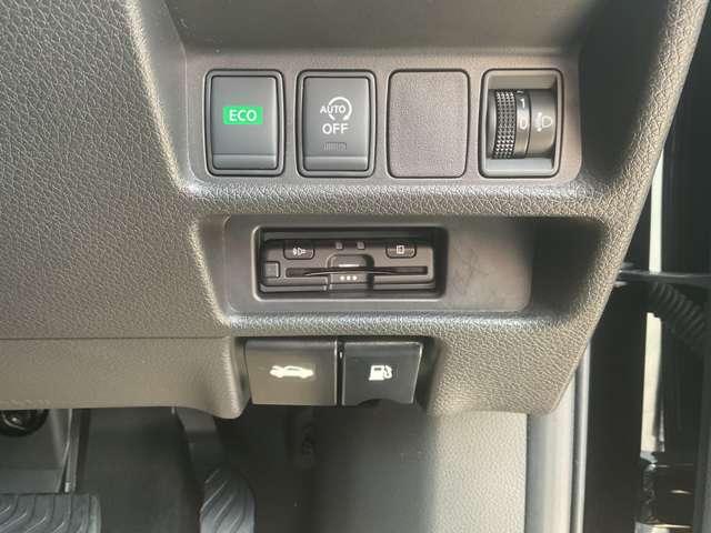エクストレイル ２．０　２０Ｘｉ　２列車　４ＷＤ　ナビ　プロパイロット　アラウンドビューＭ（15枚目）
