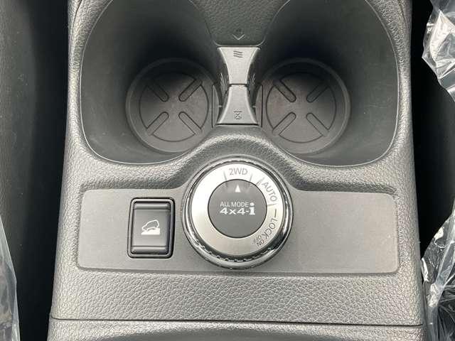 エクストレイル ２．０　２０Ｘｉ　ハイブリッド　４ＷＤ　９インチナビ　プロパイロット（17枚目）