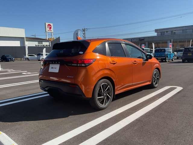 ノート 1.2 X 9インチナビ・アラウンドビューモニター・(5枚目)