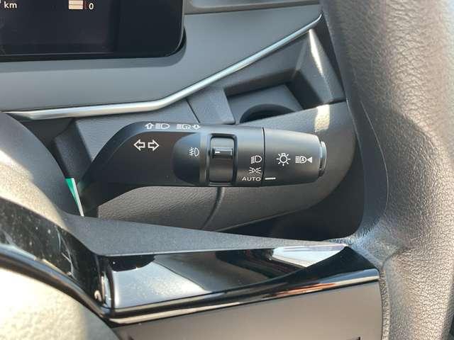 ノート 1.2 X 9インチナビ・アラウンドビューモニター・(13枚目)