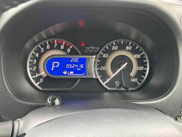 エコドライブインジケーター付！燃費のよいアクセルペダル操作を判定して木の葉が増減するので低燃費走行を一目で実感！数が多いほど良好です☆