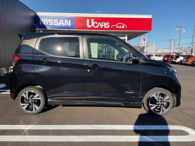 デイズ 660 ハイウェイスターGターボ 4WD 9インチナビ・アラウンドビューモニター・E(3枚目)