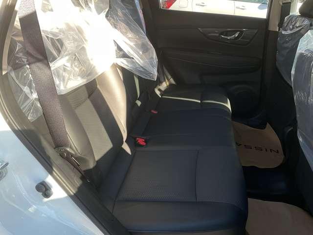 エクストレイル 2.0 20X ハイブリッド エマージェンシーブレーキパッケージ 4WD メーカーナビ・アラウンドビューモニター・(16枚目)