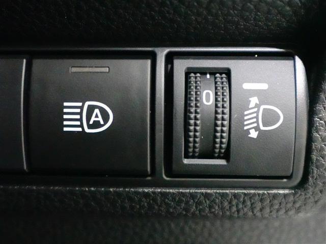 カローラクロス ハイブリッド　Ｚ　電動シート　衝突軽減ブレ　メモリーナビ　ＬＥＤライト　オートクルーズコントロール　キーレス　アルミホイール　フルセグＴＶ　ドラレコ　４ＷＤ　スマートキー　盗難防止システム　ＥＴＣ　横滑り防止　エアコン（18枚目）