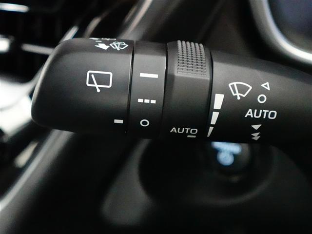 カローラクロス ハイブリッド　Ｚ　電動シート　衝突軽減ブレ　メモリーナビ　ＬＥＤライト　オートクルーズコントロール　キーレス　アルミホイール　フルセグＴＶ　ドラレコ　４ＷＤ　スマートキー　盗難防止システム　ＥＴＣ　横滑り防止　エアコン（23枚目）