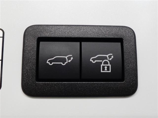 カローラクロス ハイブリッド　Ｚ　電動シート　衝突軽減ブレ　メモリーナビ　ＬＥＤライト　オートクルーズコントロール　キーレス　アルミホイール　フルセグＴＶ　ドラレコ　４ＷＤ　スマートキー　盗難防止システム　ＥＴＣ　横滑り防止　エアコン（38枚目）