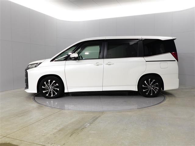 ノア S-Z アルミホイール TV デュアルエアコン クルーズコントロール 盗難防止装置 LEDライト 両側自動ドア キーレス 横滑り防止 ワンオーナー 三列シート DVD再生 スマートキー エアコン ETC(3枚目)