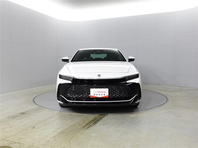 クラウンクロスオーバー Gアドバンスド・レザーパッケージ TSS レザー フルセグTV パワーシート LEDヘッドライト クルーズコントロール Bカメラ ドライブレコーダ オートエアコン アルミホイル ワンオーナー ETC付 横滑り防止装置 4WD TV(9枚目)