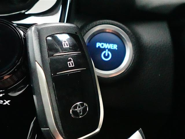 アクア GRスポーツ スマートキー&プッシュスタート イモビライザー LEDライト 衝突軽減ブレーキ ワンオーナー車 AC100V クルコン 横滑り防止装置 オートエアコン キーレス アルミホイール Wエアバッグ ABS(15枚目)