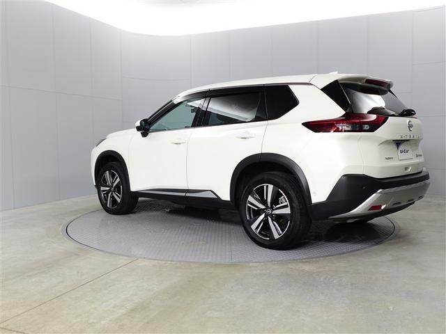 エクストレイル Ｇ　ｅ－４ＯＲＣＥ　ミュージックプレイヤー接続可　地デジＴＶ　１００Ｖ　１オーナー　横滑り防止装置　オートクルーズコントロール　ＬＥＤヘッドランプ　ナビＴＶ　スマートキー　キーフリー　ＥＴＣ　４ＷＤ　アルミホイール　ＰＳ（4枚目）