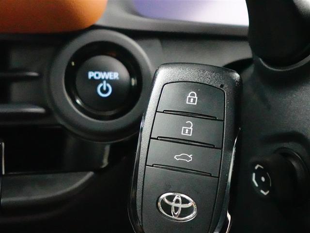 クラウンクロスオーバー ＲＳアドバンスド　１オーナー　衝突回避　オートクルーズコントロール　横滑り防止　フルセグＴＶ　パワーシート　レザーシート　ＬＥＤ　アルミホイール　ＡＣ１００Ｖ　スマートキー　ナビ＆ＴＶ　ＡＢＳ　フルオートエアコン（14枚目）