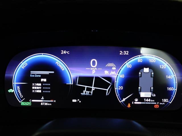 クラウンクロスオーバー ＲＳアドバンスド　１オーナー　衝突回避　オートクルーズコントロール　横滑り防止　フルセグＴＶ　パワーシート　レザーシート　ＬＥＤ　アルミホイール　ＡＣ１００Ｖ　スマートキー　ナビ＆ＴＶ　ＡＢＳ　フルオートエアコン（15枚目）