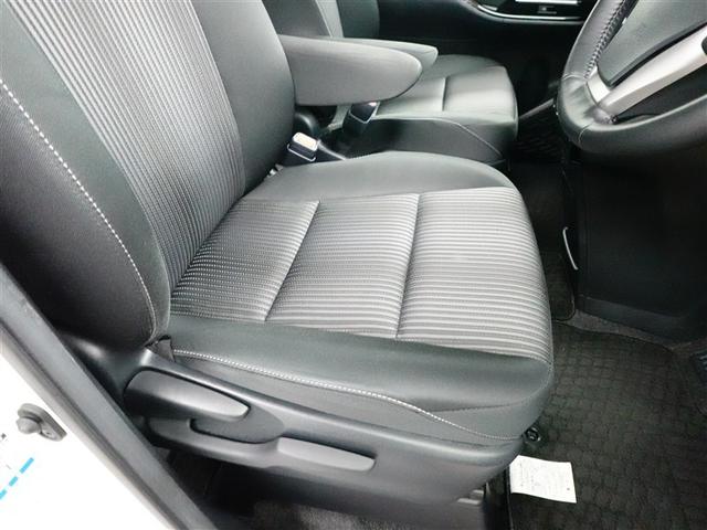 ノア Ｓｉ　フルタイム４ＷＤ　ナビ＆ＴＶ　両側オートスライドドア　ミュージックプレイヤー接続可　リアクーラー　ＬＥＤヘッドライト　スマートキー　クルーズコントロール　フルセグ　ＥＳＣ　寒冷地仕様車　３列シート（30枚目）