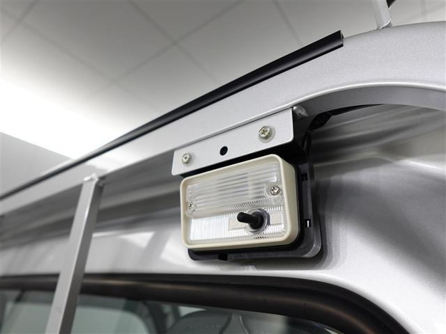 キャリイトラック ＫＸ　ダブルエアバック　キーレスエントリーキー　パートタイム４ＷＤ　運転席エアバック　パワステ　エアコン付　パワーウインドウ　ＬＥＤ　ＡＢＳ　ＥＳＣ　アイドリングストップ　衝突軽減ブレーキサポート（26枚目）