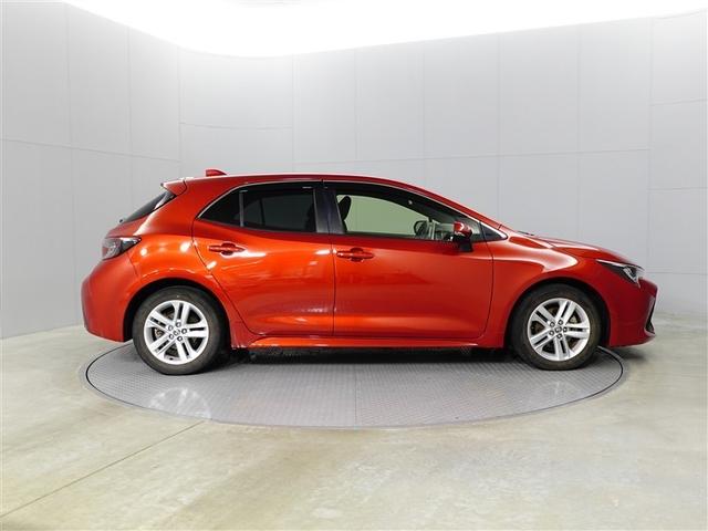 カローラスポーツ Ｇ　ワンセグＴＶ　キーフリー　バックモニター　スマートキー　クルコン　アルミ　イモビライザー　ＡＢＳ　ワンオーナー車　オートエアコン　ナビＴＶ　サイドエアバック　メモリーナビ　ドライブレコーダー（7枚目）