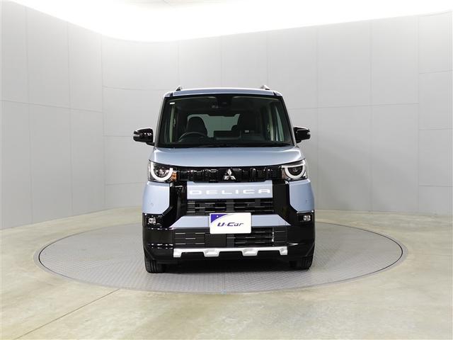デリカミニ G プレミアム DVD バックモニター LEDヘッドライト 4WD クルーズコントロール ワンオーナー アルミホイール スマートキー オートエアコン 横滑り防止機能 アイドリングストップ 盗難防止装置 キーレス(9枚目)