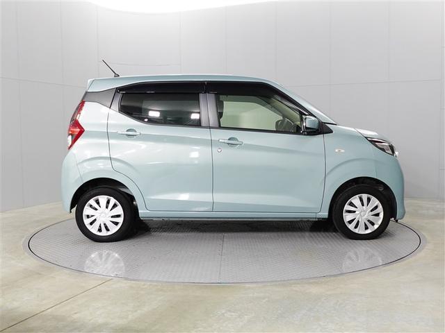 ｅＫワゴン Ｍ　フロントベンチシート　踏み間違い防止アシスト　リモコンキー　盗難防止装置　バックカメラ　パワーステアリング　地デジ　ＥＴＣ　４ＷＤ　マニュアルエアコン　横滑り防止機能　パワーウィンドウ　メモリーナビ（7枚目）