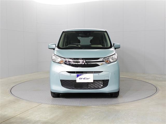 ｅＫワゴン Ｍ　フロントベンチシート　踏み間違い防止アシスト　リモコンキー　盗難防止装置　バックカメラ　パワーステアリング　地デジ　ＥＴＣ　４ＷＤ　マニュアルエアコン　横滑り防止機能　パワーウィンドウ　メモリーナビ（9枚目）