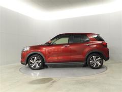 中古車の総合評価や内外装の状態などをひと目で分かるよう、トヨタ車のプロの検査員が実施した「車両検査証明書」をご用意しています。 3